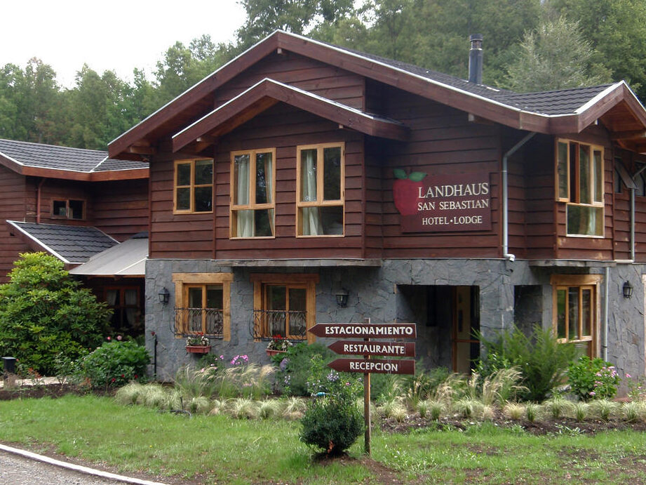 hotel lodge landhaus san sebastian